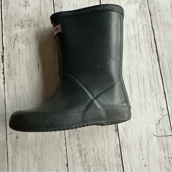 PREOWNED KIDS GIRLS BLACK HUNTER RAIN BOOTS SIZE 8 - Picture 4 of 12